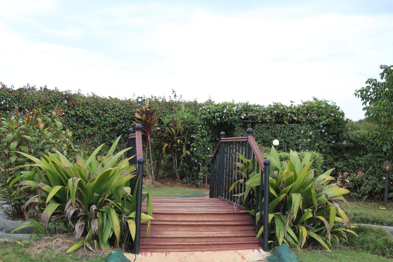 Sahara Gardens Bomet Hotel Exterior photo