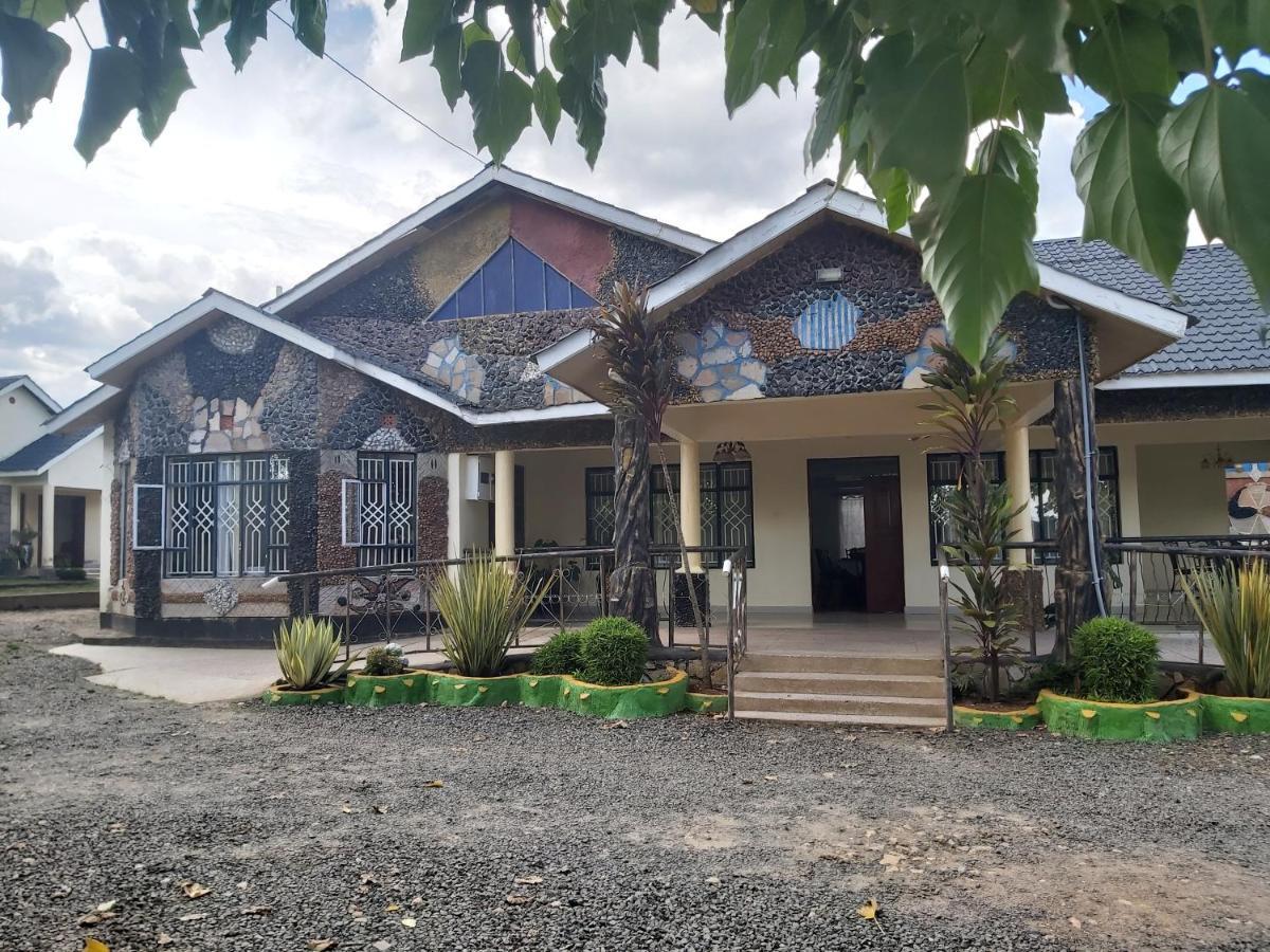 Sahara Gardens Bomet Hotel Exterior photo